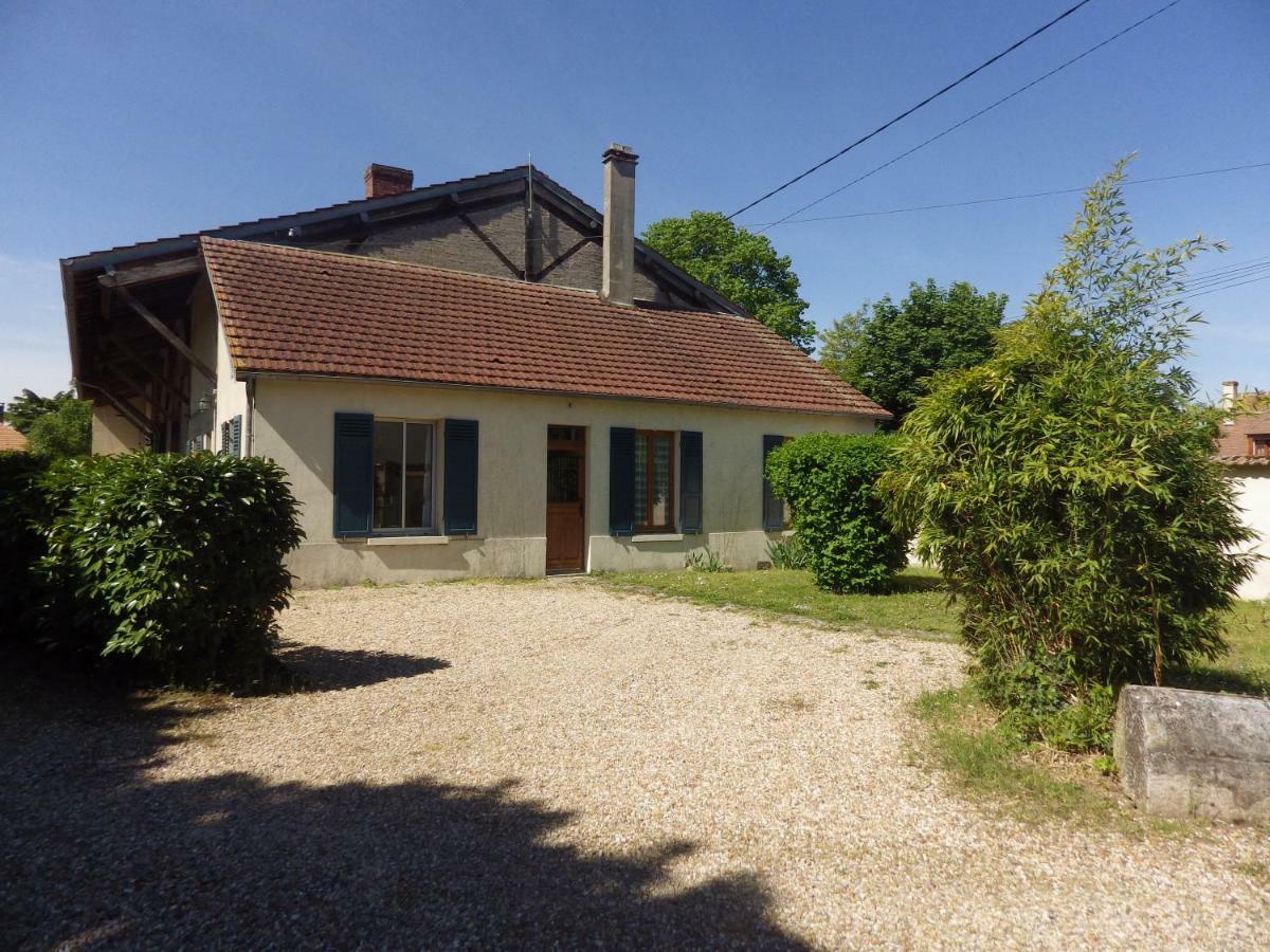 Gite 32 Rue Du Huit Mai Freneuse  Exterior foto